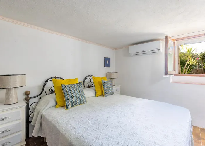 Апартаменты Splendida Vista Mare Bados Ольбия